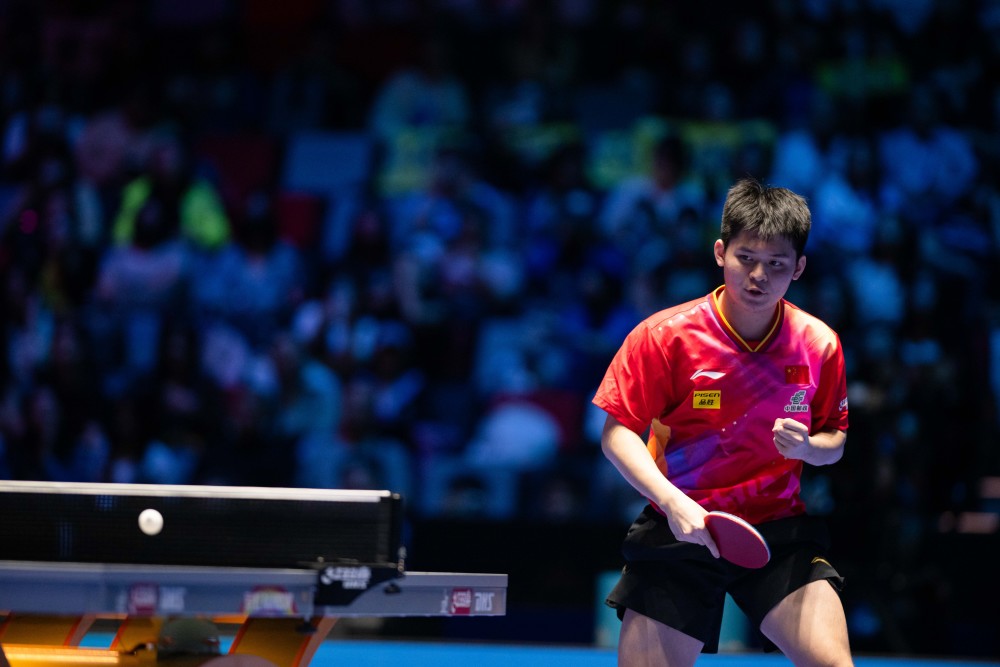 并在攻防两 并在攻防两