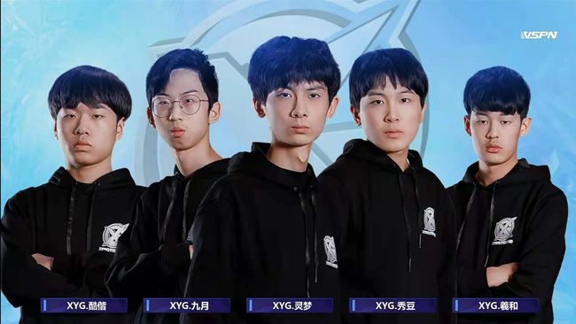 队上场都是 队上场都是