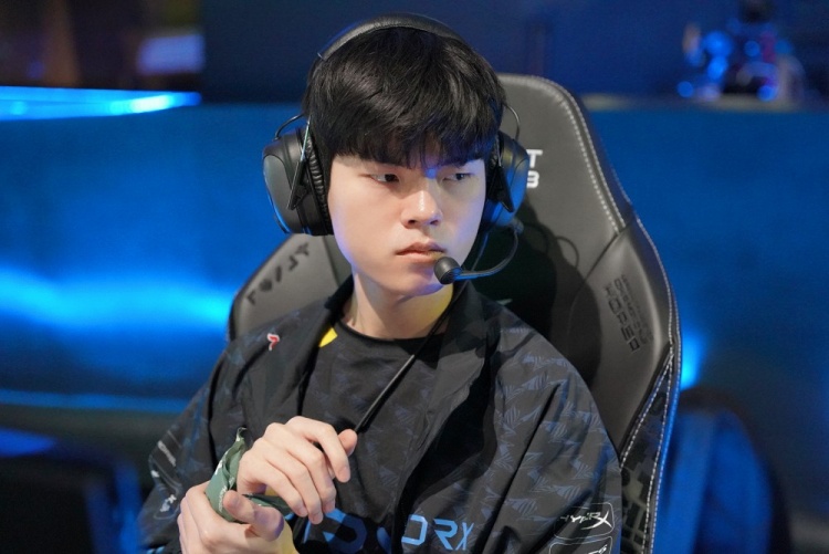 当球员与一 当球员与一