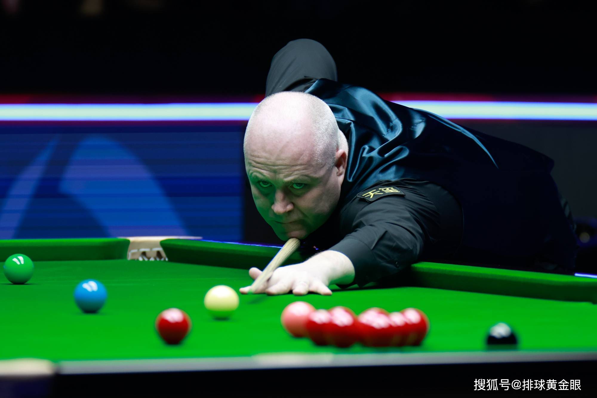 在这场激烈 在这场激烈