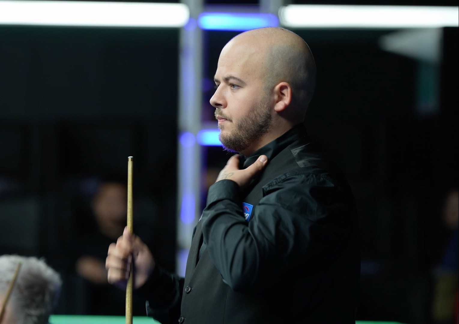 由球队官方 由球队官方