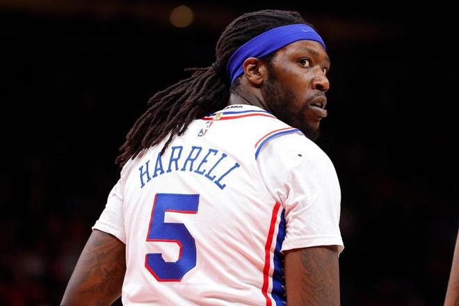 北控在篮板 北控在篮板